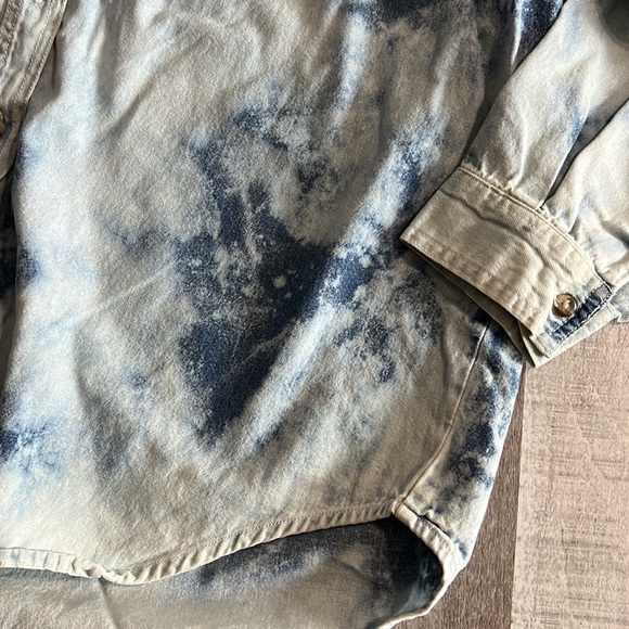 Customized OOAK Vintage Acid Washed Denim Shirt - 90’s Embroidered Fall Harvest - Picture 7 of 12